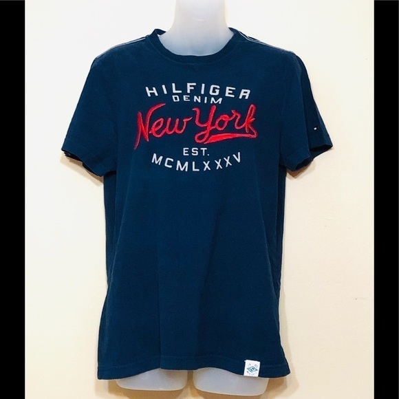Tommy Hilfiger t-shirt - Picture 1 of 8